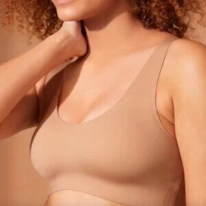 Knix LuxeLift Pullover Seamless Tan Nude Bra Small 32A 32B 32C 32D